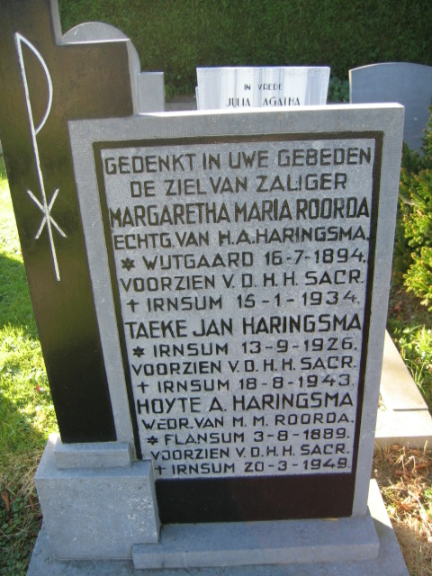 Grafsteen Hoyte Haringsma, Grietje Maria Roorda en Taeke Jan Haringsma
